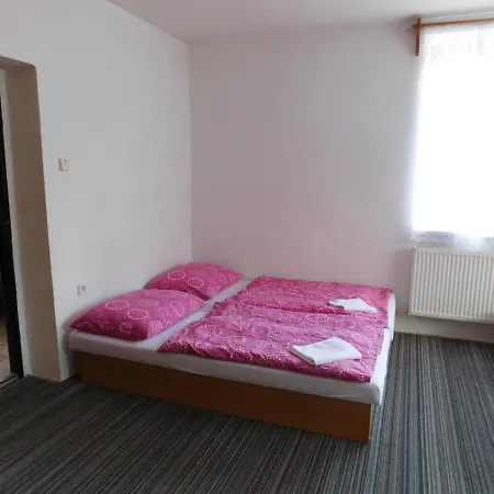 Vendégház U Mojmira